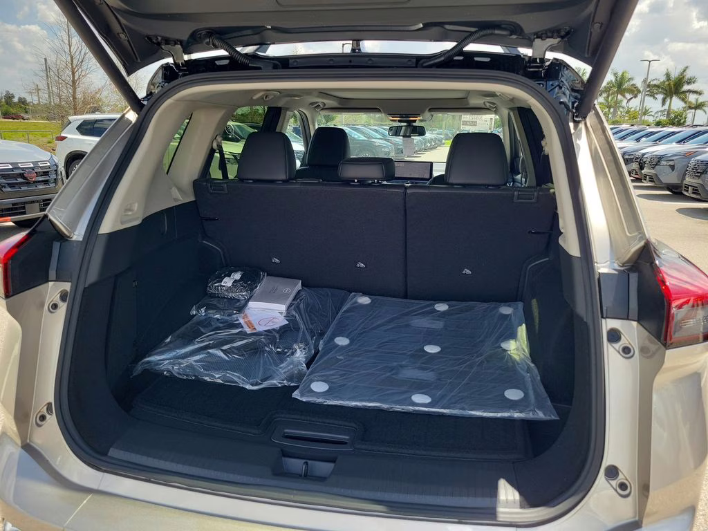 2026 2t Chpn Bl Nissan Rogue Platinum AWD SUV