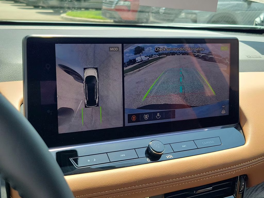 2026 White / Black Nissan Rogue Platinum AWD SUV