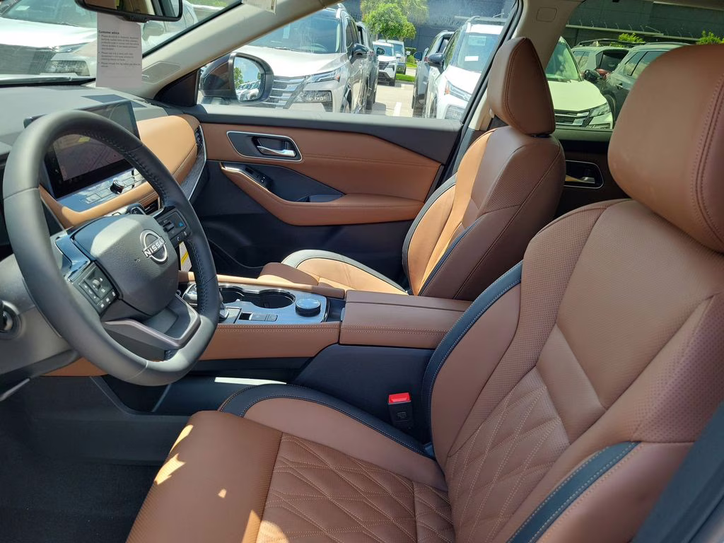 2026 White / Black Nissan Rogue Platinum AWD SUV