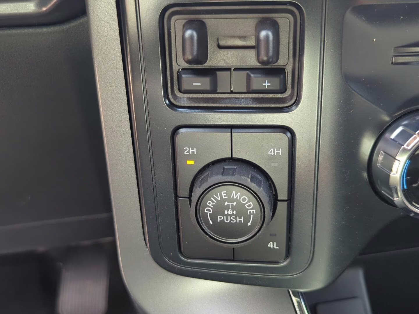 2026 Antimatter Blue Ford F-150 XLT 4X4 Truck