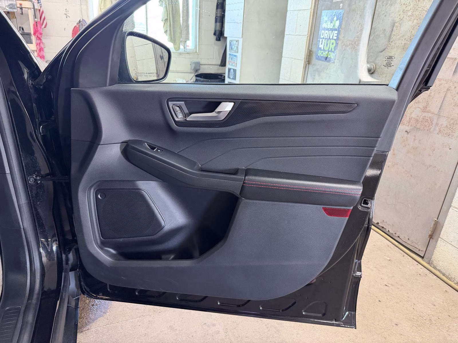 2023 Agate Black Ford Escape ST-Line AWD SUV