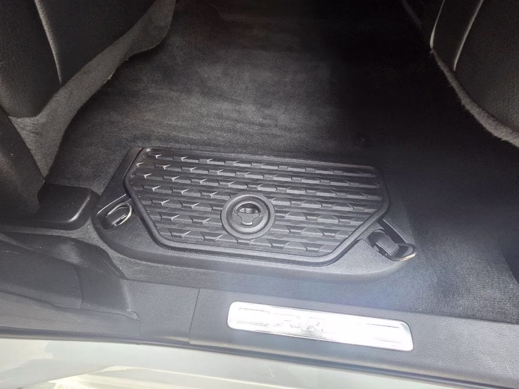 2022 Bright White Clearcoat Ram 1500 Laramie 4X4 Truck