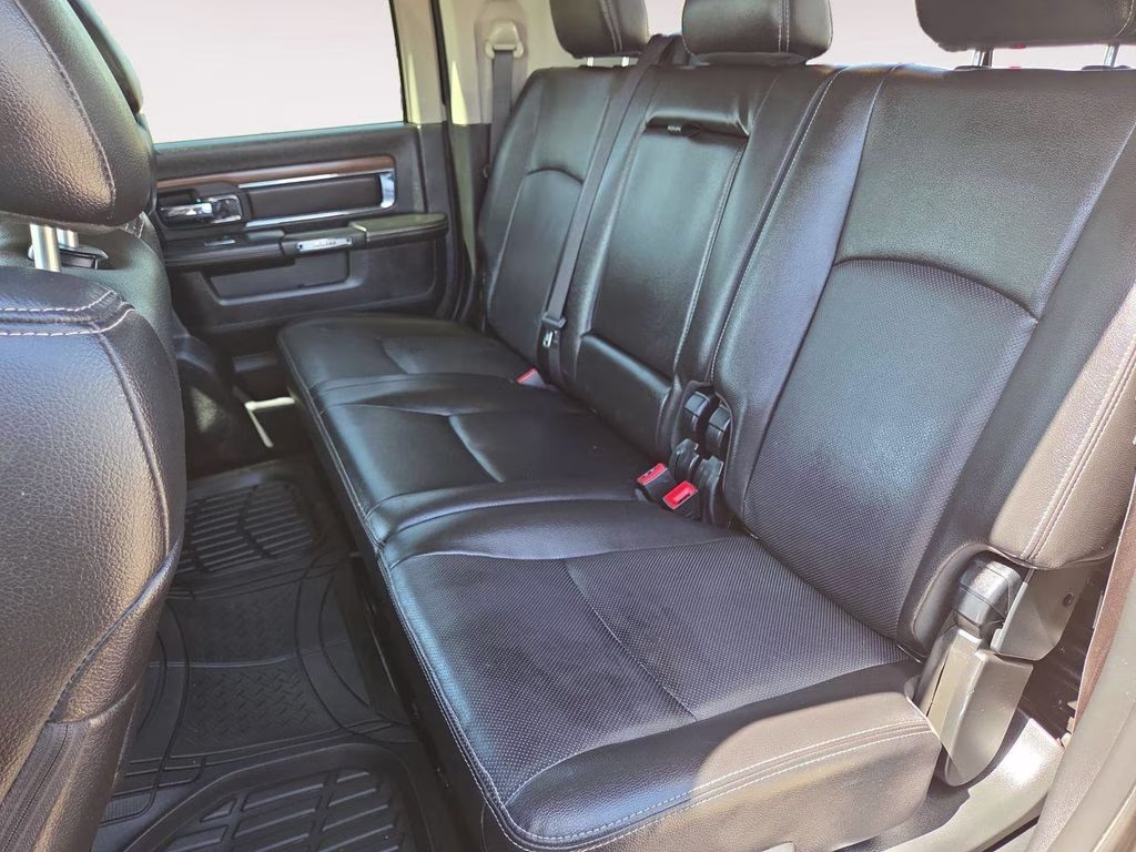 2015 Brilliant Black Crystal Pearlcoat Ram 3500 Laramie 4X4 Truck