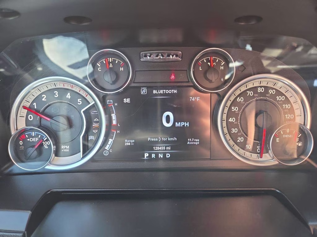 2015 Brilliant Black Crystal Pearlcoat Ram 3500 Laramie 4X4 Truck
