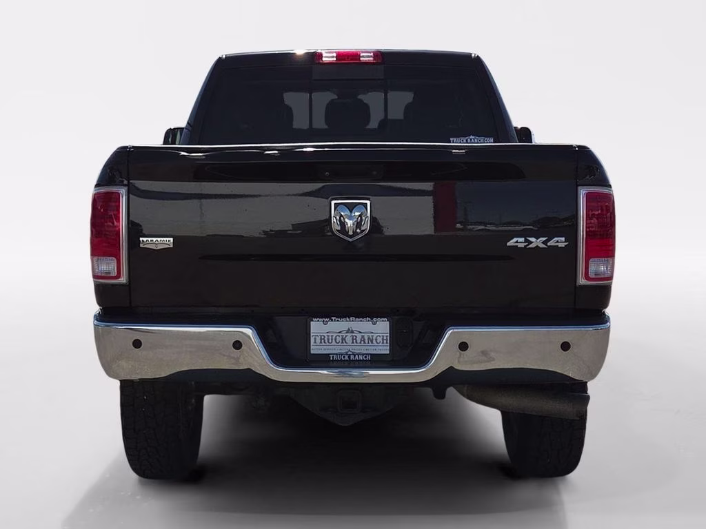 2015 Brilliant Black Crystal Pearlcoat Ram 3500 Laramie 4X4 Truck