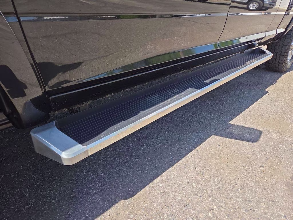 2015 Brilliant Black Crystal Pearlcoat Ram 3500 Laramie 4X4 Truck