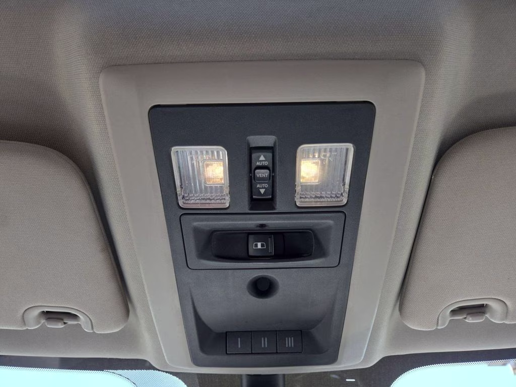 2015 Brilliant Black Crystal Pearlcoat Ram 3500 Laramie 4X4 Truck