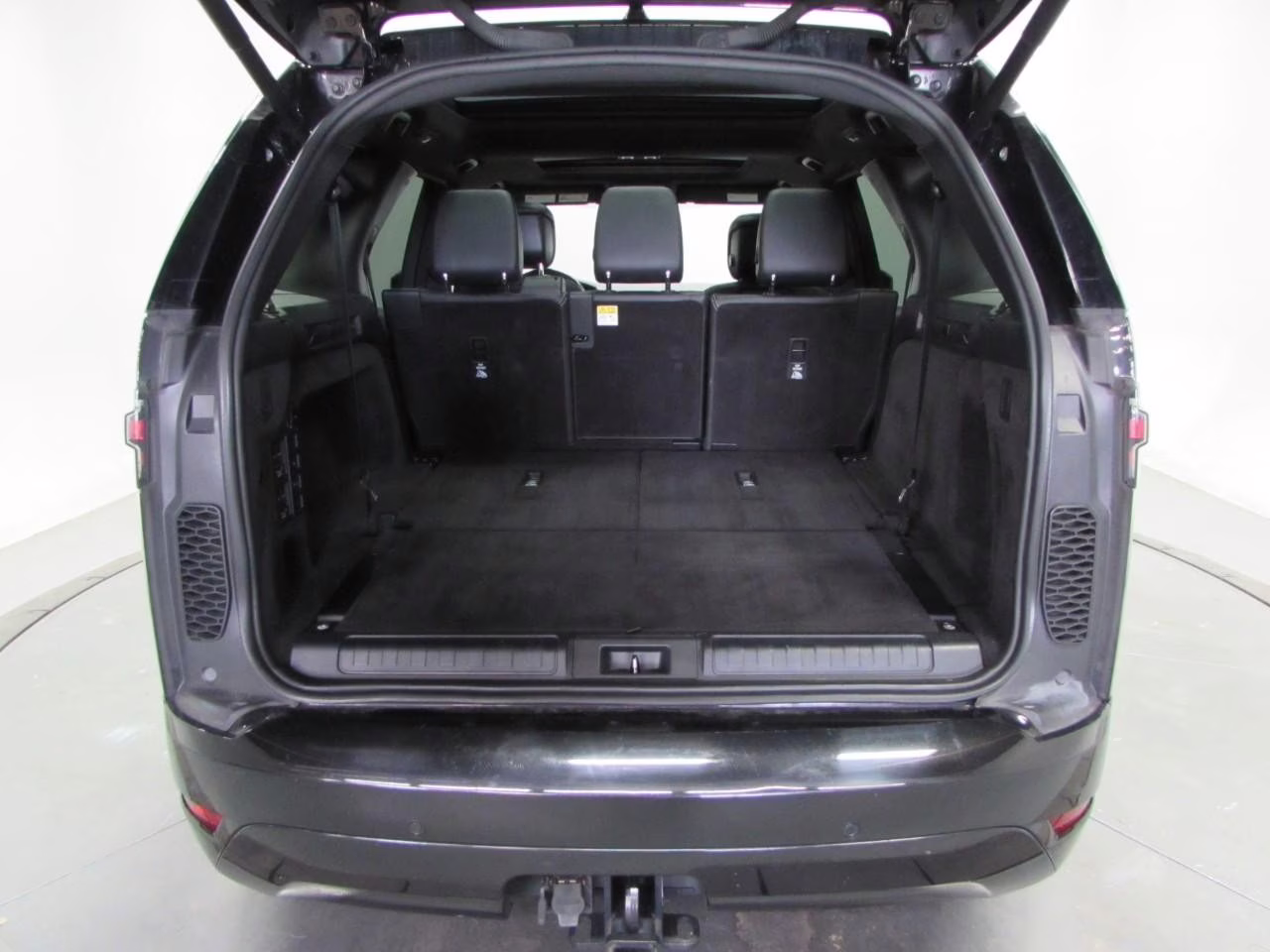 2022 Santorini Black Metallic Land Rover Discovery S R-Dynamic AWD SUV