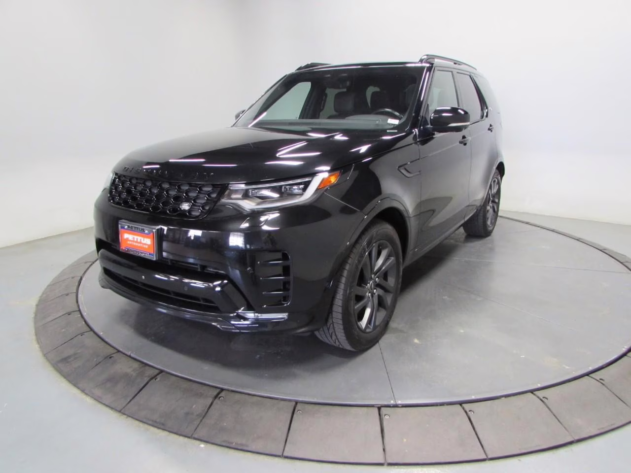 2022 Santorini Black Metallic Land Rover Discovery S R-Dynamic AWD SUV