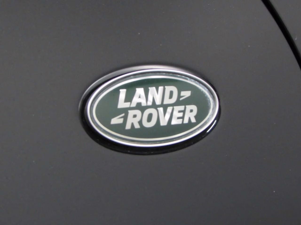 2022 Santorini Black Metallic Land Rover Discovery S R-Dynamic AWD SUV