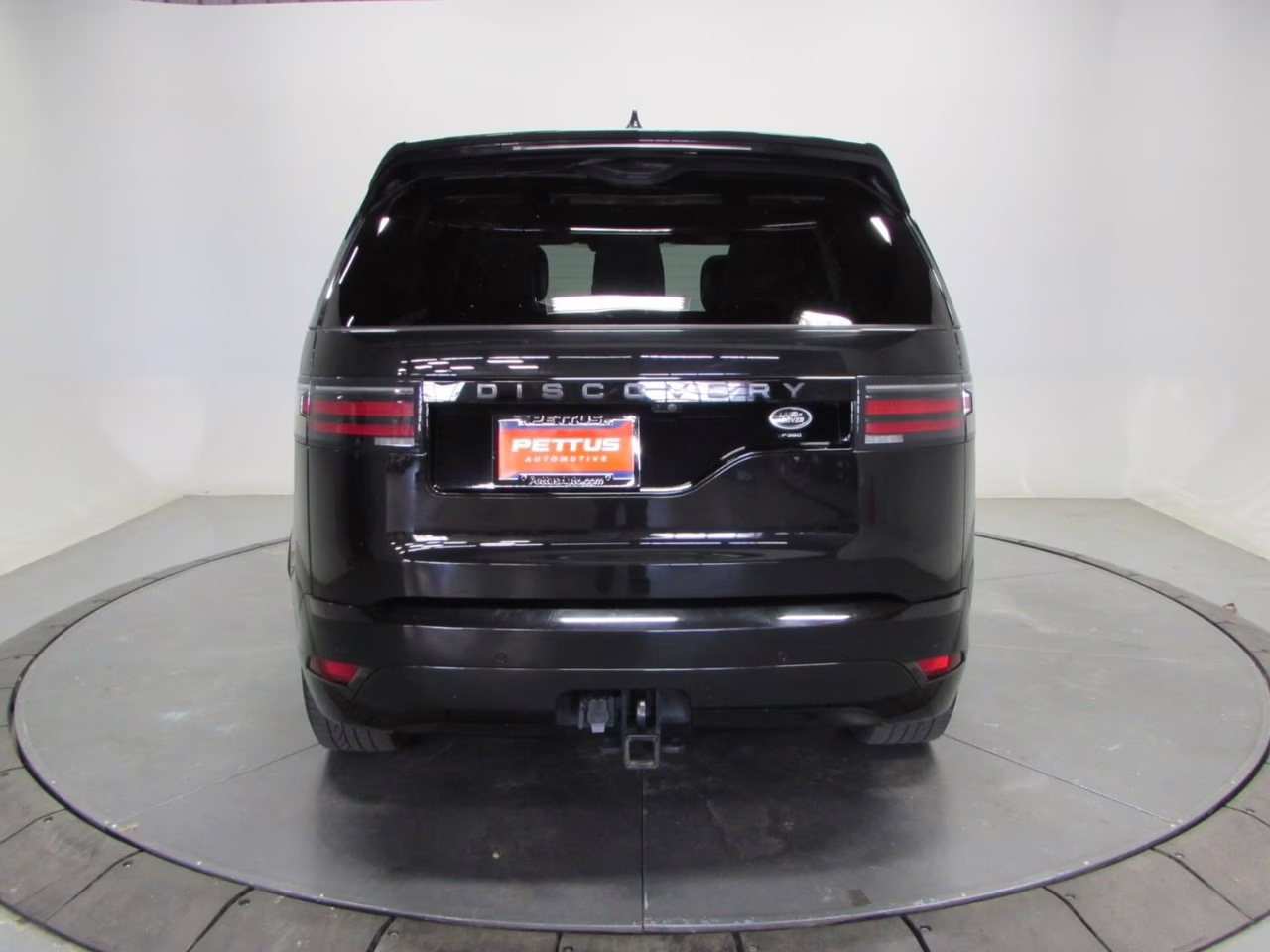 2022 Santorini Black Metallic Land Rover Discovery S R-Dynamic AWD SUV