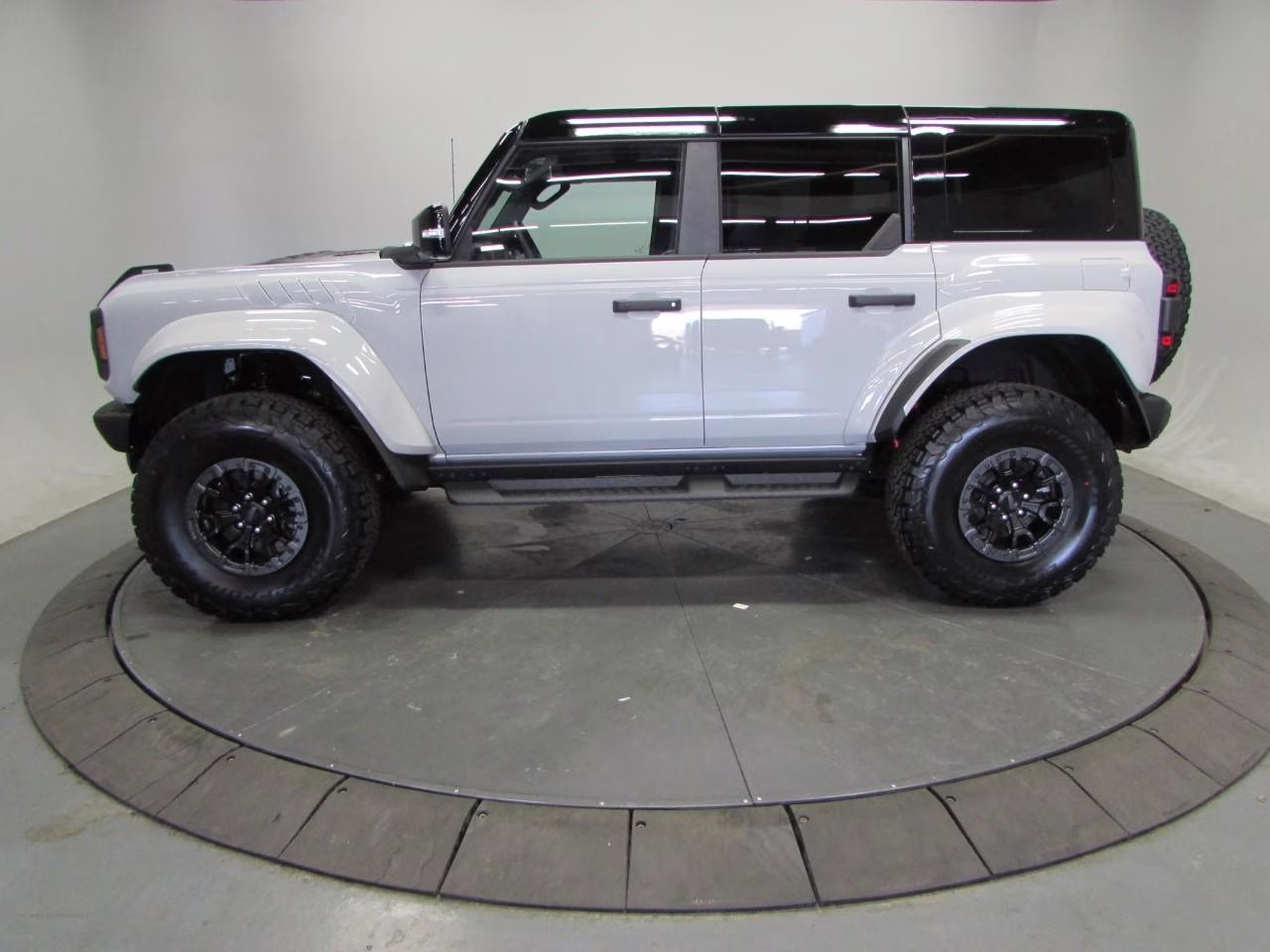 2026 Avalanche Gray Ford Bronco Raptor 4X4 SUV