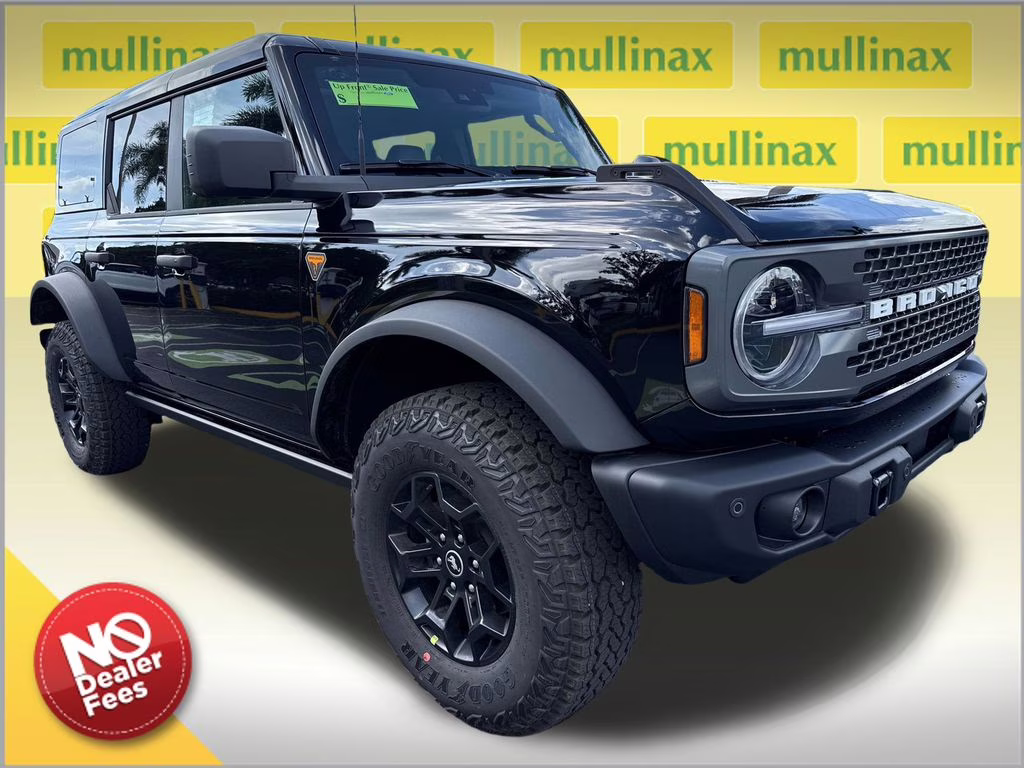 2026 Shadow Black Ford Bronco Badlands 4X4 SUV