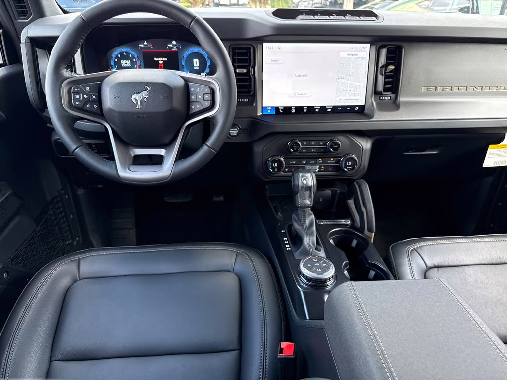 2026 Shadow Black Ford Bronco Badlands 4X4 SUV