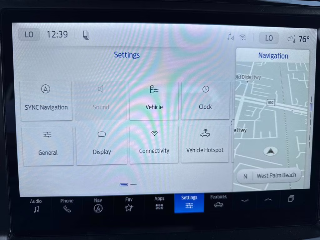 2026 Ruby Red Metallic Tinted Clearcoat Ford F-150 Lariat RWD Truck