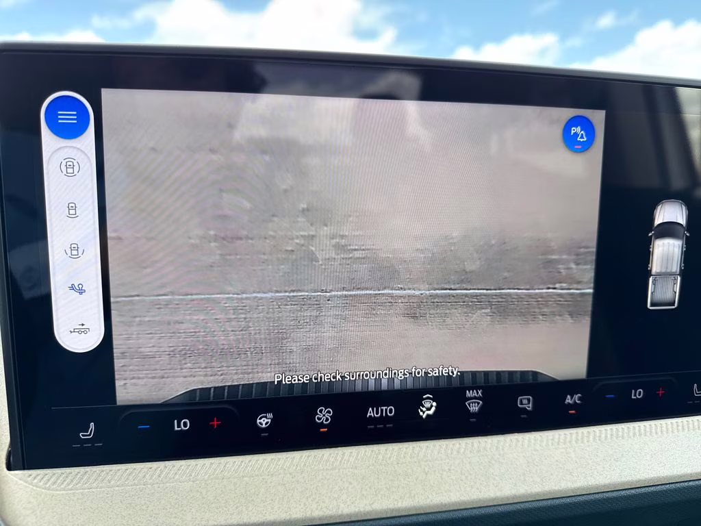 2026 Oxford White Ford Maverick Lariat AWD Truck