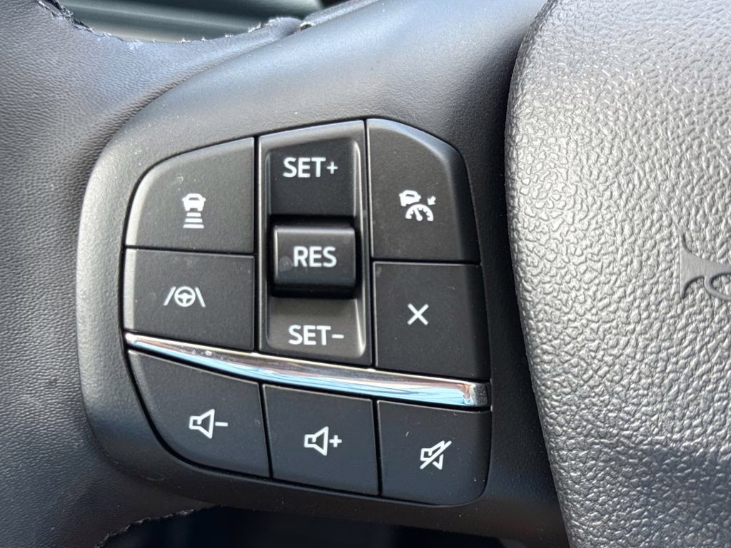 2026 Oxford White Ford Maverick Lariat AWD Truck