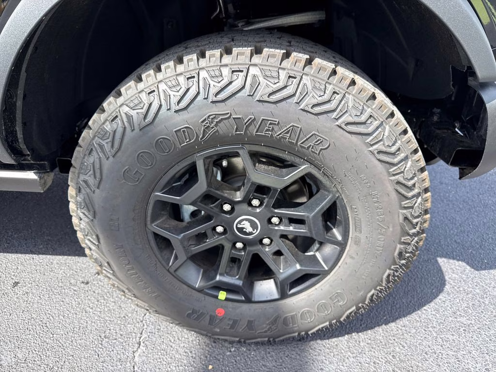 2026 Shadow Black Ford Bronco Badlands 4X4 SUV