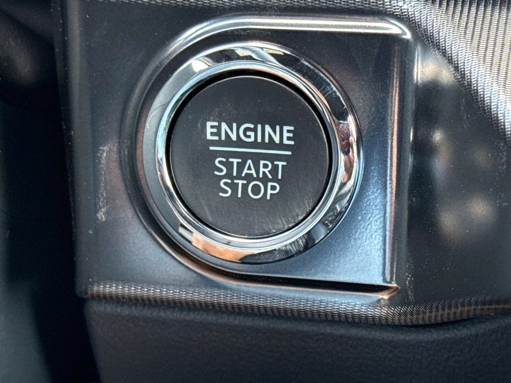 2026 Ruby Red Metallic Tinted Clearcoat Ford F-150 Lariat RWD Truck