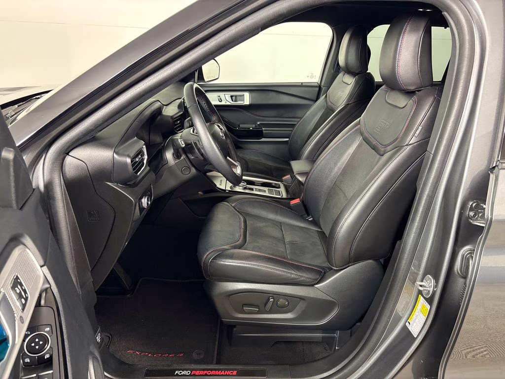 2023 Gray Metallic Ford Explorer ST RWD SUV