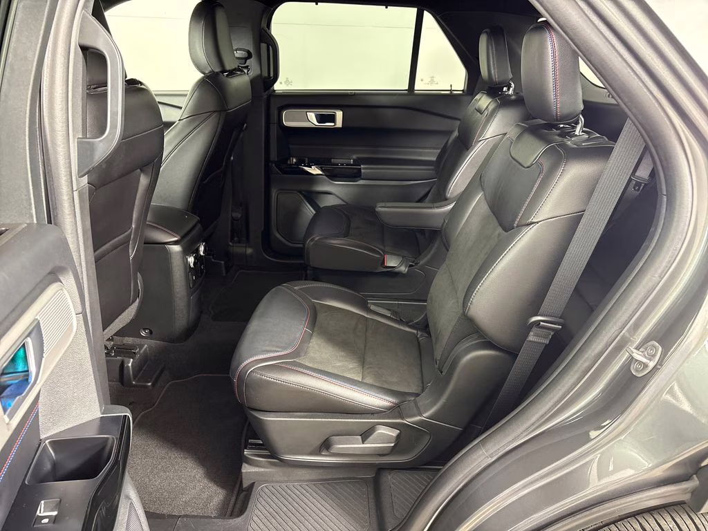 2023 Gray Metallic Ford Explorer ST RWD SUV