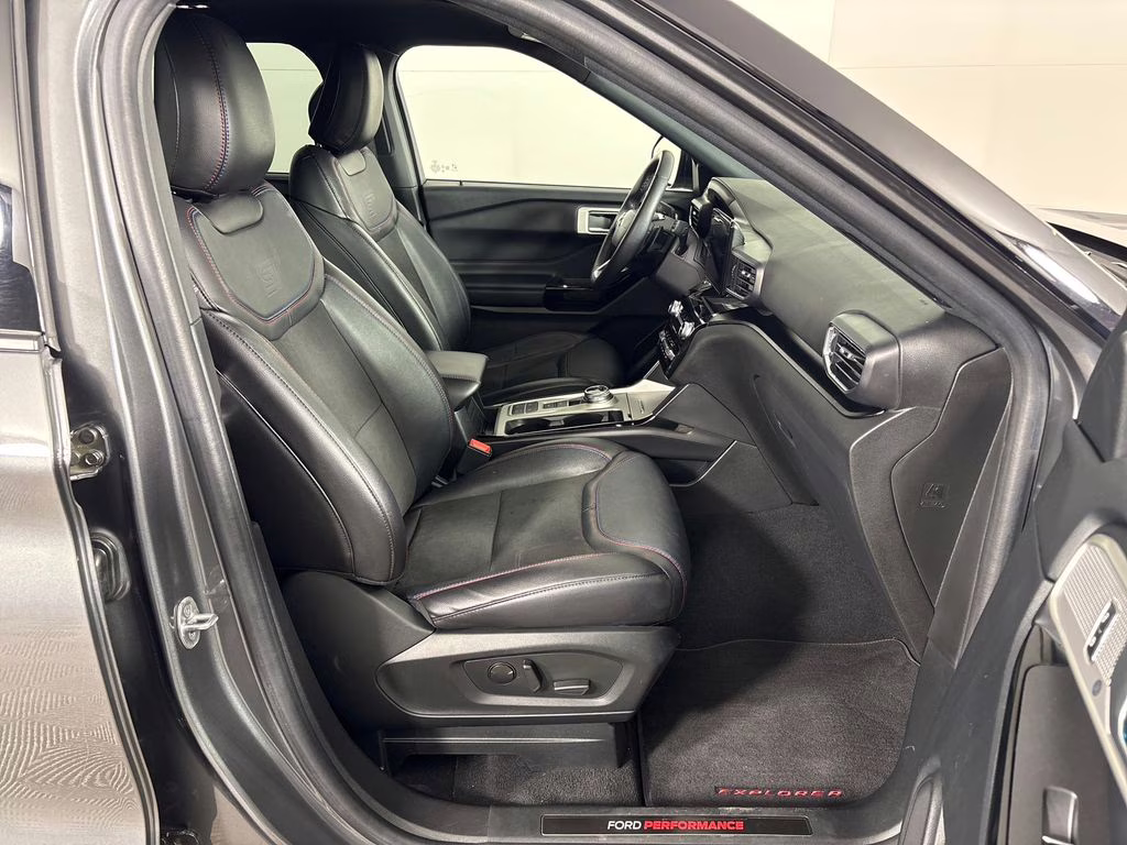 2023 Gray Metallic Ford Explorer ST RWD SUV