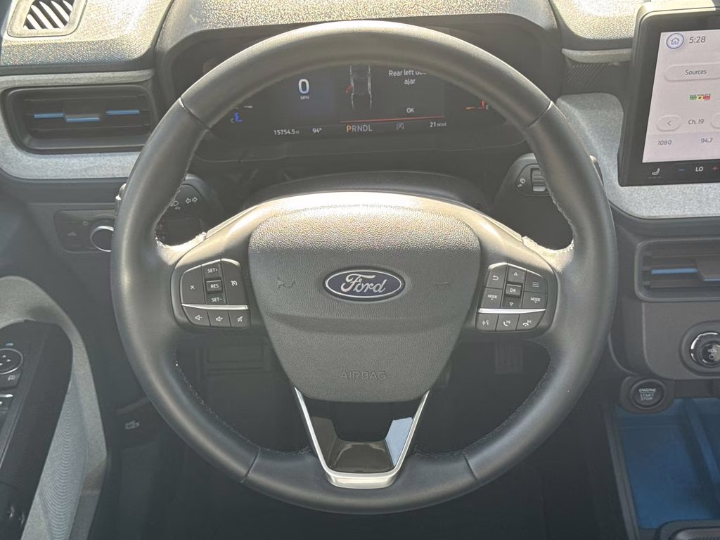 2025 Oxford White Ford Maverick XLT AWD Truck