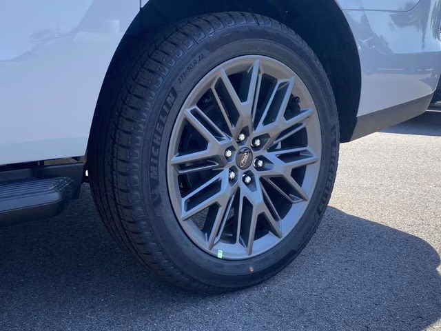 2026 Space Silver Metallic Ford Expedition Max Platinum 4X4 SUV