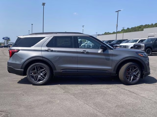 2026 Gray Metallic Ford Explorer ST 4X4 SUV