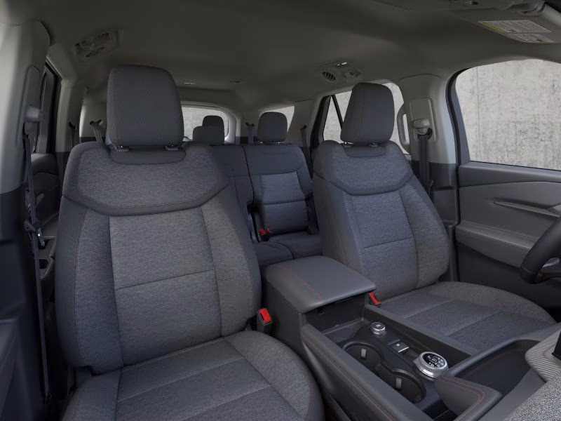 2026 Space White Metallic Ford Explorer Active RWD SUV