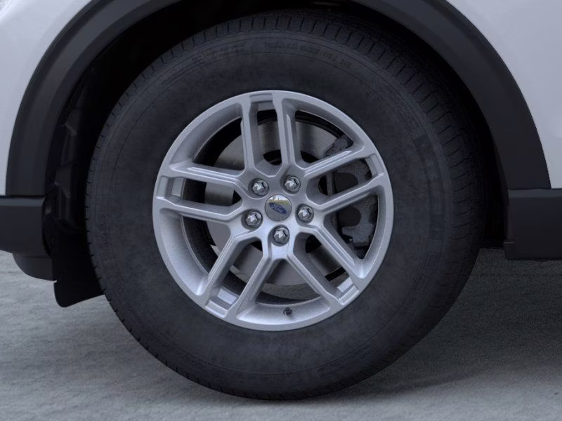 2026 Space White Metallic Ford Explorer Active RWD SUV