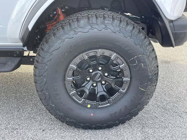 2026 Oxford White Ford Bronco Raptor 4X4 SUV