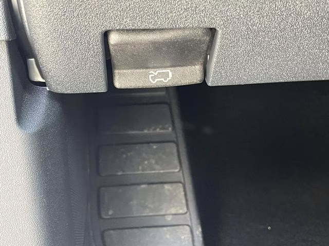 2026 Oxford White Ford Bronco Heritage Edition 4X4 SUV