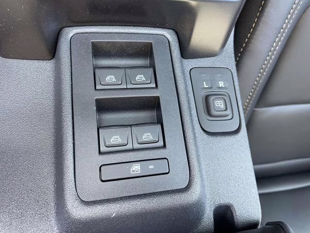 2026 Avalanche Ford Bronco Badlands 4X4 SUV