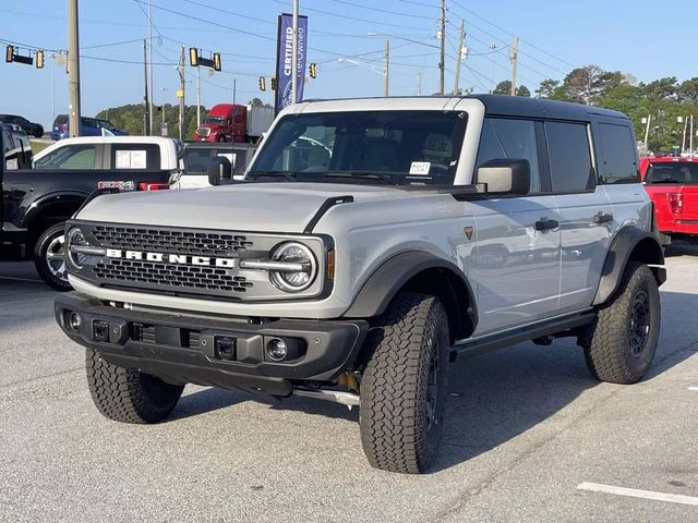 2026 Avalanche Ford Bronco Badlands 4X4 SUV