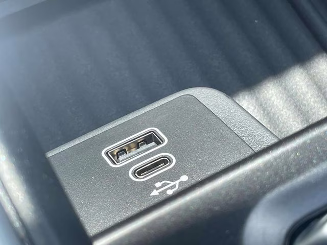 2026 White Metallic Ford Expedition Max Active RWD SUV