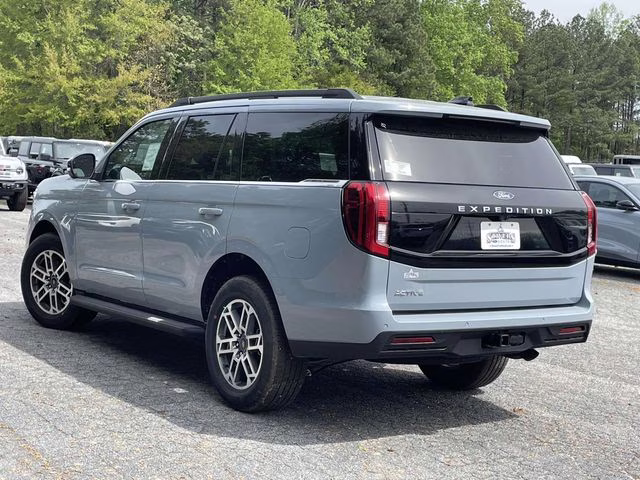 2026 Gray Metallic Ford Expedition Active RWD SUV