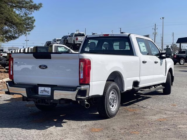 2026 Oxford White Ford Super Duty F-250 SRW XL RWD Truck