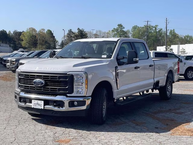 2026 Oxford White Ford Super Duty F-250 SRW XL RWD Truck