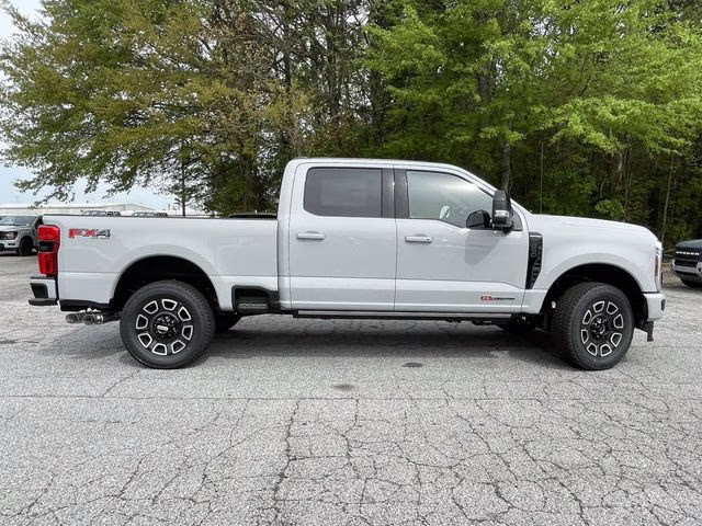 2026 Avalanche Ford Super Duty F-250 SRW Platinum 4X4 Truck