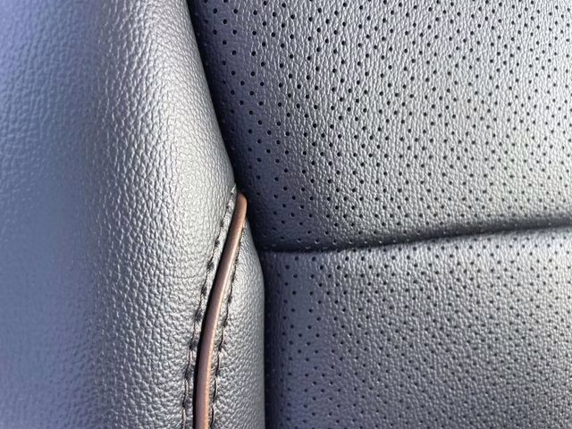 2026 Gray Ford Super Duty F-250 SRW Lariat 4X4 Truck