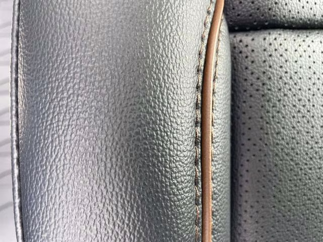 2026 Black Ford Super Duty F-250 SRW Lariat 4X4 Truck