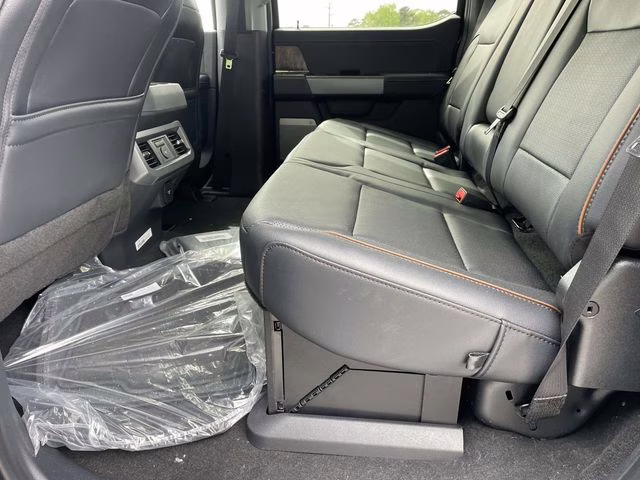 2026 Black Ford Super Duty F-250 SRW Lariat 4X4 Truck