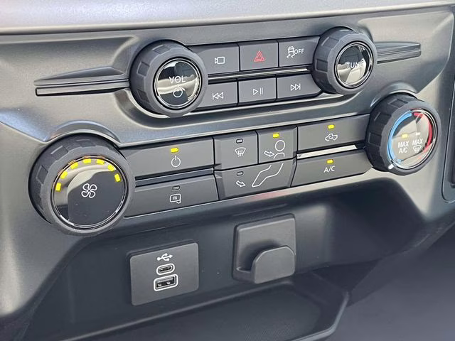 2026 Oxford White Ford F-150 XL RWD Truck