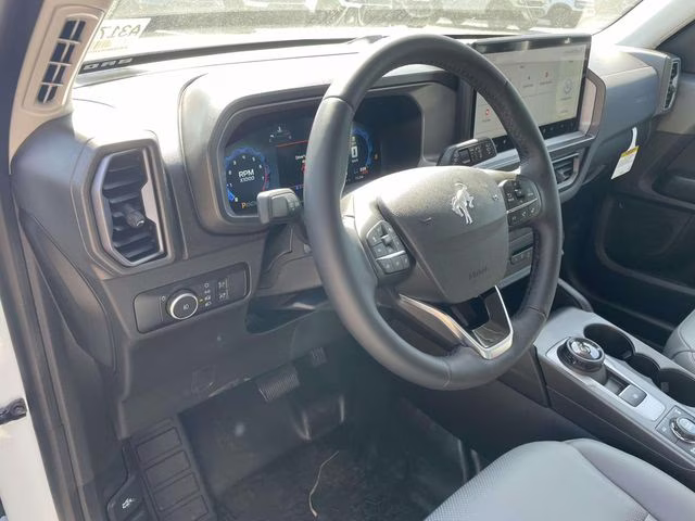 2026 Oxford White Ford Bronco Sport Badlands 4X4 SUV