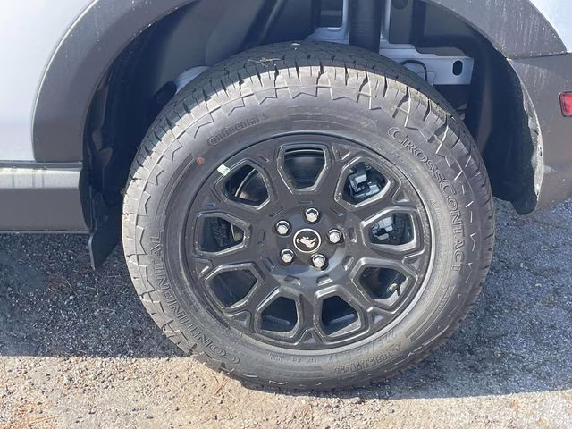 2026 Oxford White Ford Bronco Sport Badlands 4X4 SUV