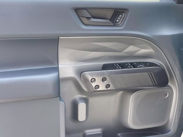 2025 Oxford White Ford Maverick XLT AWD Truck