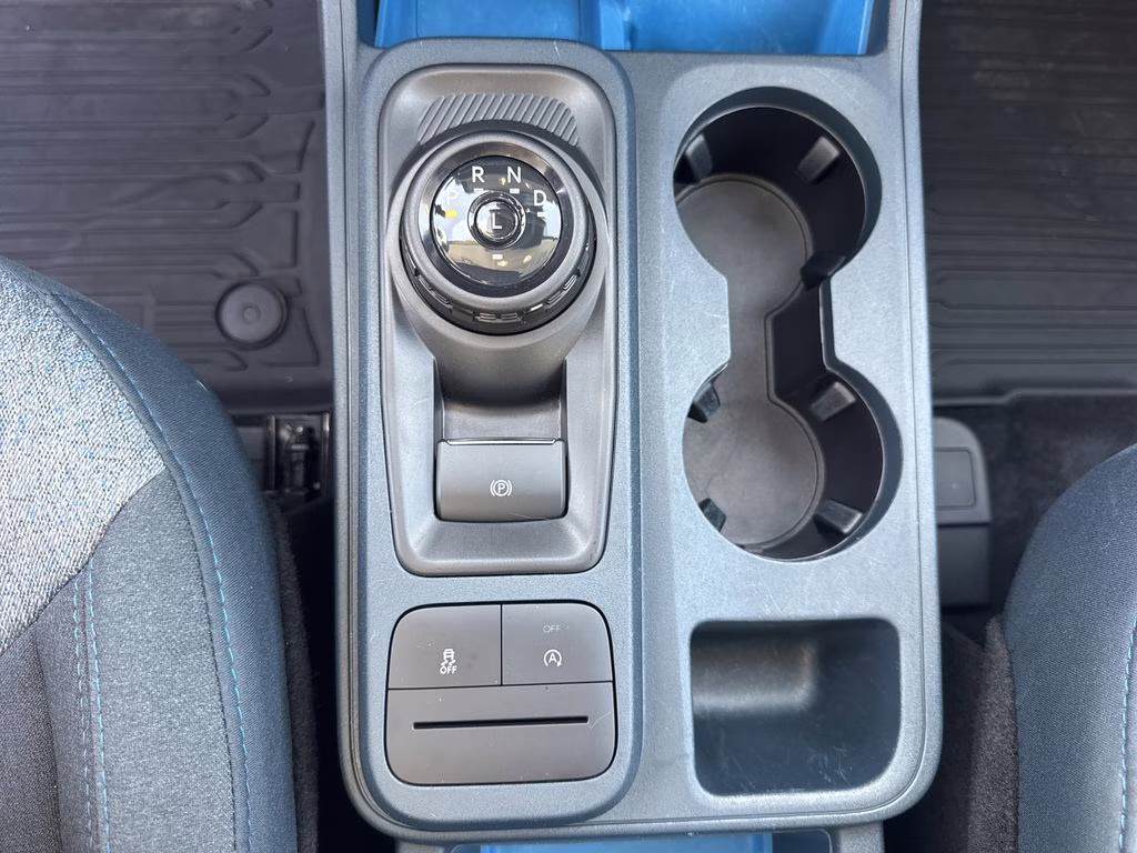 2025 Oxford White Ford Maverick XLT AWD Truck