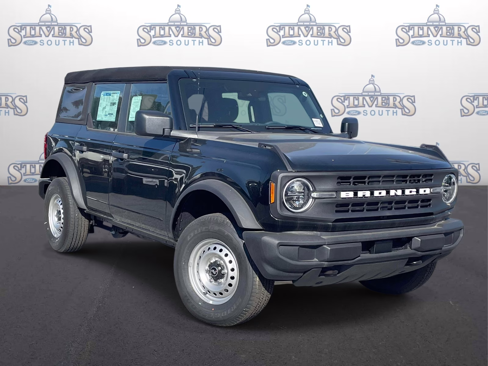 2025 Shadow Black Ford Bronco Base 4X4 SUV