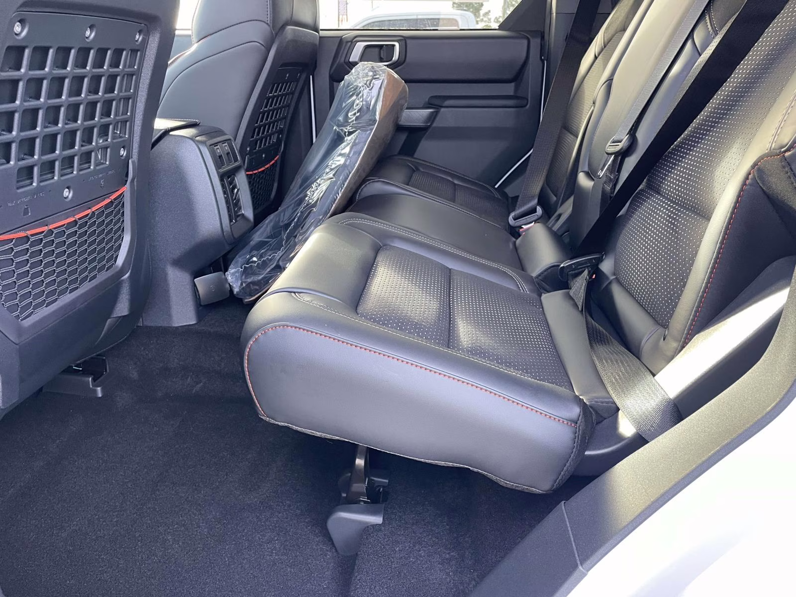 2026 Oxford White Ford Bronco Raptor 4X4 SUV